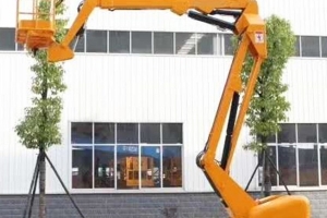 曲臂式高空作業平臺